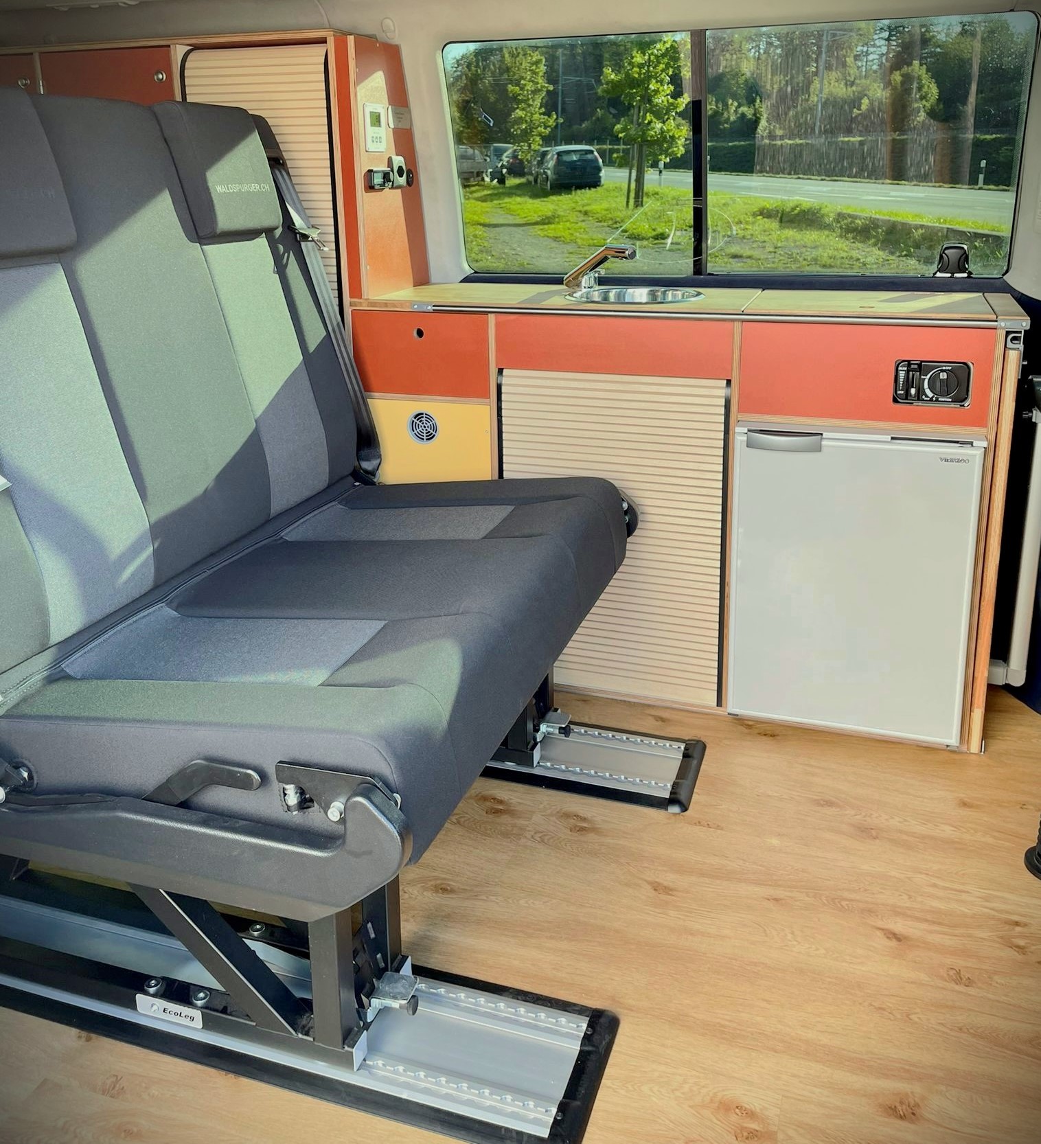 T4 SYNCRO "THE SUNRISE"