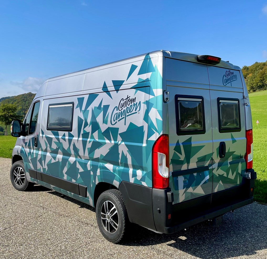 Individuelle Folierungen, Lackierungen & Karosseriearbeiten